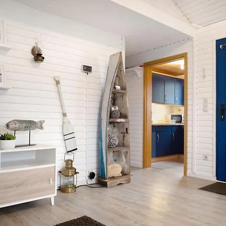 Nyaraló 'am Seeufer'