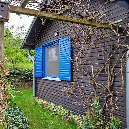 'am Seeufer' Nyaraló *