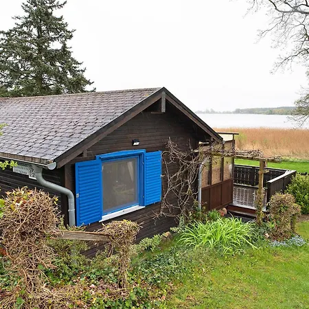 'am Seeufer' * Sietow